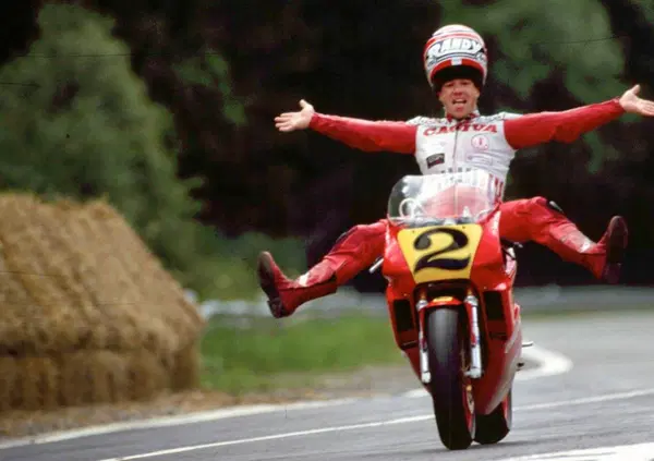 Jorge Lorenzo e Randy Mamola lanciano la crociata contro &ldquo;i piloti smidollati di adesso&rdquo;