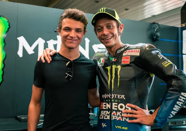 Lando Norris e il sogno con Valentino Rossi: "&Egrave; il mio eroe. Con lui vorrei..."