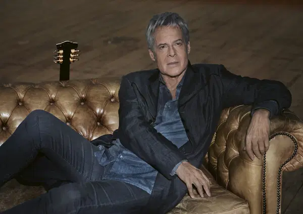 Cosa salta in mente a Baglioni di querelare Striscia la Notizia per diffamazione (dopo l'accusa di plagio)? 