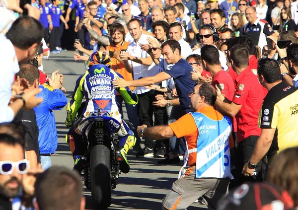 Valentino Rossi: &ldquo;Avevo paura della fine, dell'ultimo GP. Se Marquez non si fosse comportato male nel 2015&hellip;&rdquo;