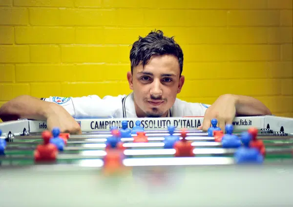 Il biliardino come il videopoker? "Assurdo". Il fenomeno del &ldquo;calcetto&rdquo; ci spiega la magia di questo sport 