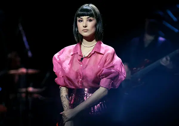 A "Luce Social Club" Valerio Lundini e Giorgia Soleri: le clip solo su MOW