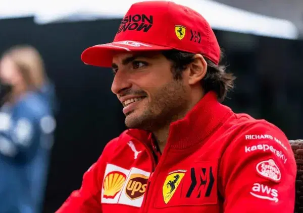 Sainz ha "fame di vittorie" e sui social lo attaccano senza piet&agrave;: l'improvviso odio contro il ferrarista