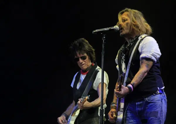 Se considerate Johnny Depp solo un grande attore non lo avete ancora sentito suonare. All'Umbria Jazz c'eravamo [VIDEO]