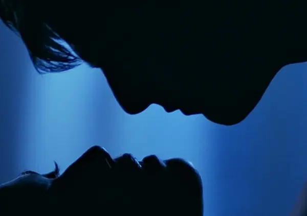 Caldo da record in tutta Europa, e c'&egrave; chi consiglia di smettere di fare sesso...