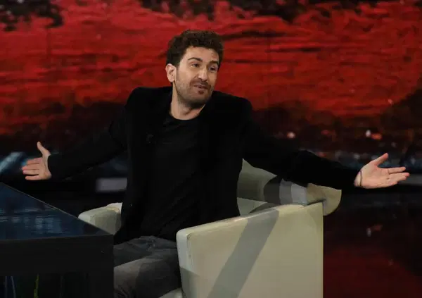 Il napoletano ha rutt 'o cazz e Siani non fa ridere mai