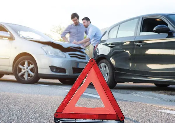 Rc auto, due compagnie nei guai: "Pratiche scorrette e ingannevoli nel risarcimento danni". Ecco le accuse (e la multa milionaria) dell'Antitrust