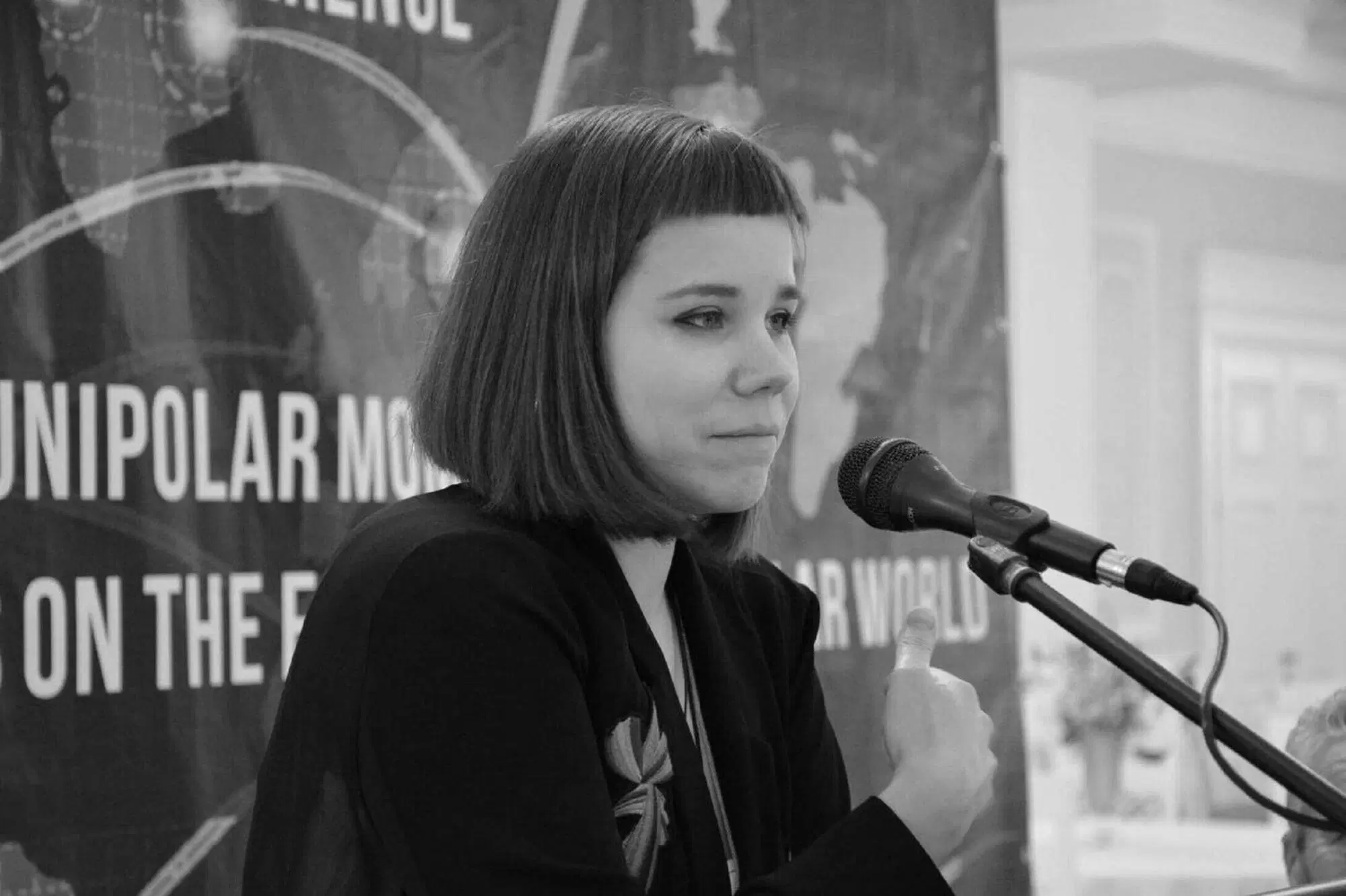 20220822 114114603 9428Darja Dugina, figlia del filosofo Dugin, morta durante l'attentato ai danni del padre