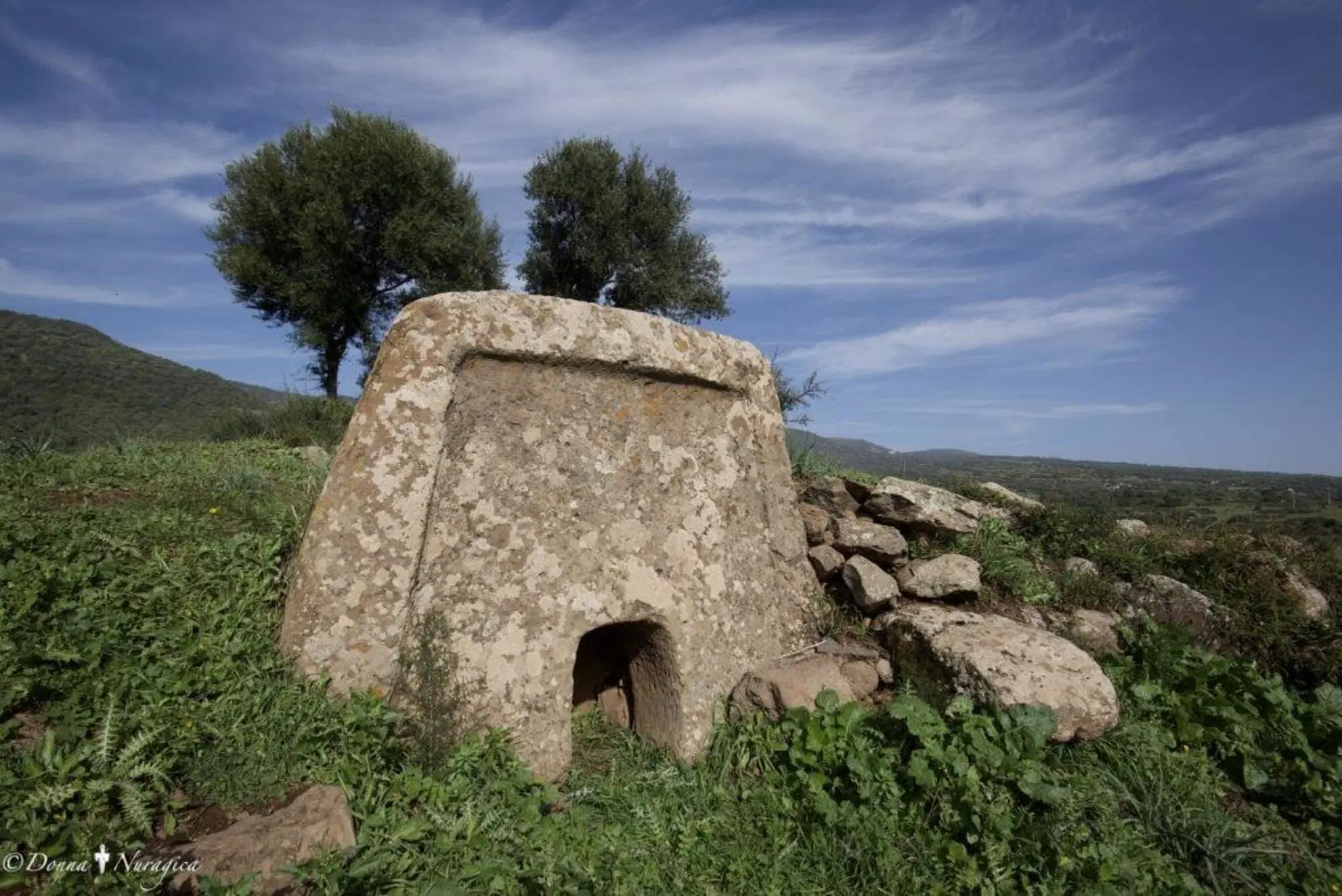20220906 104001730 1782La Tomba dei giganti, Sa Fache &lsquo;e S&rsquo;Altare, nel comune di Seneghe