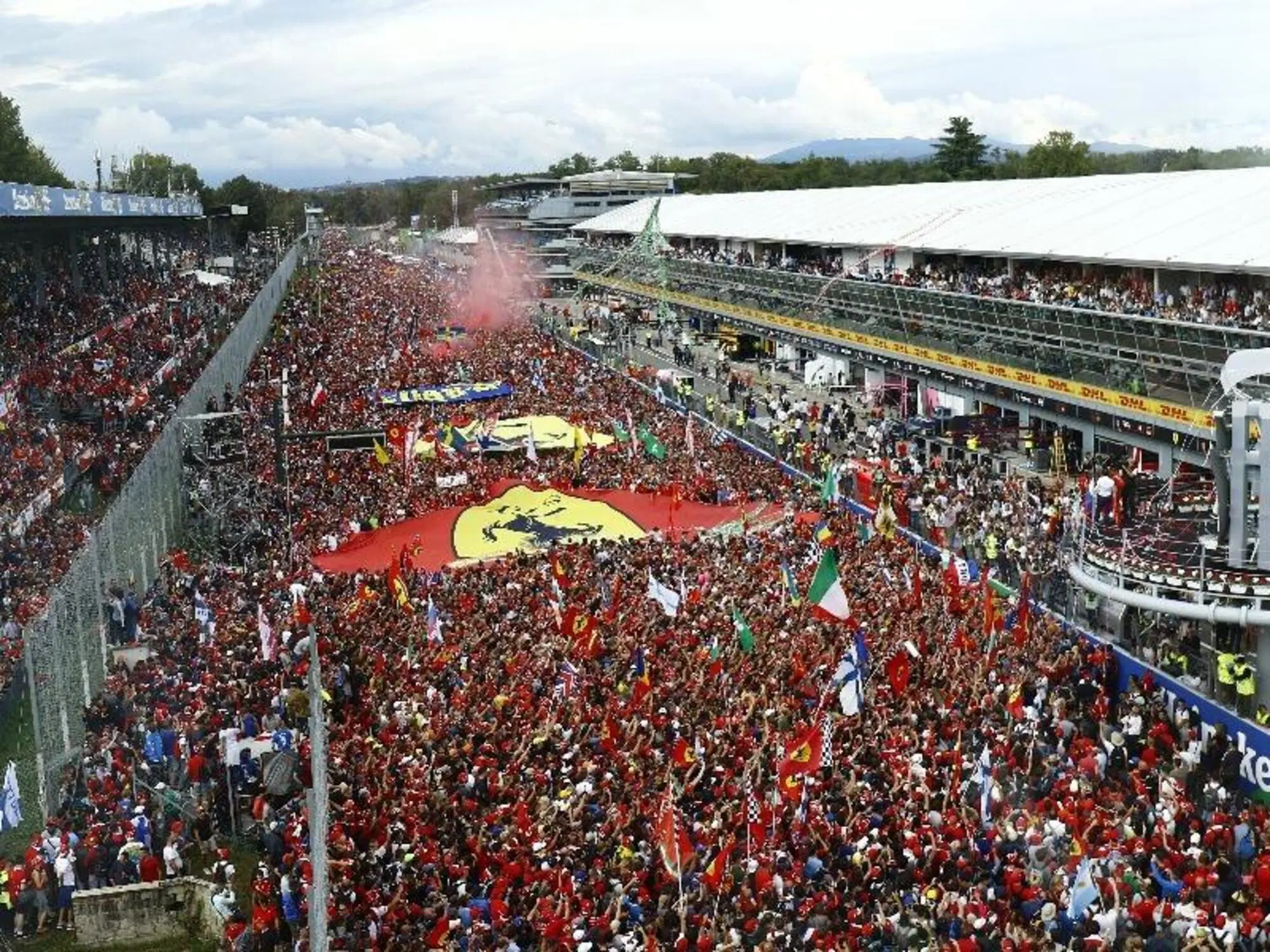 20220910 085734937 8713Spettatori a un Gran Premio