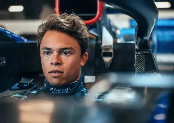 La schiena distrutta dopo Monza, i punti e l'abbraccio con Lewis Hamilton. La domenica perfetta di Nyck De Vries