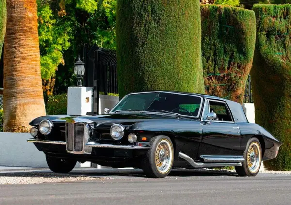 La Stutz Blackhawk di Elvis Presley va all'asta. Ecco com'era fatta la sua auto preferita