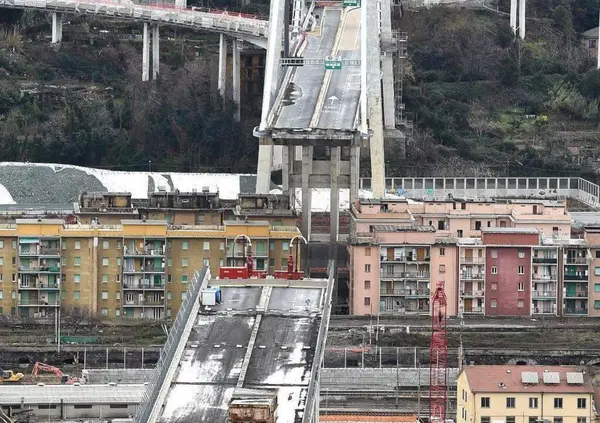 Ponte Morandi, &ldquo;dal 2010 si sapeva di un difetto". Il verbale choc dell&rsquo;ex manager della famiglia Benetton