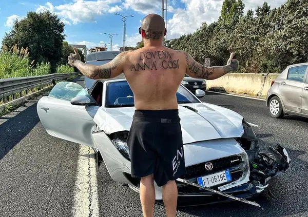 [VIDEO] Ho (ri)preso il muro fratell&igrave;. Altro incidente per 1727 che ci ripensa: "Andate piano in auto"