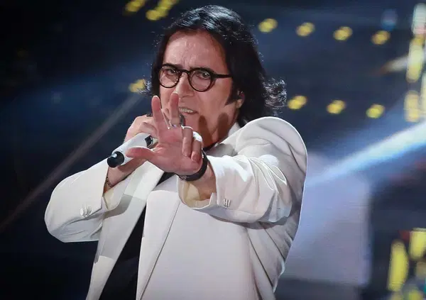 Renato Zero ci regala "i migliori giorni della nostra vita", alla faccia degli invidiosi