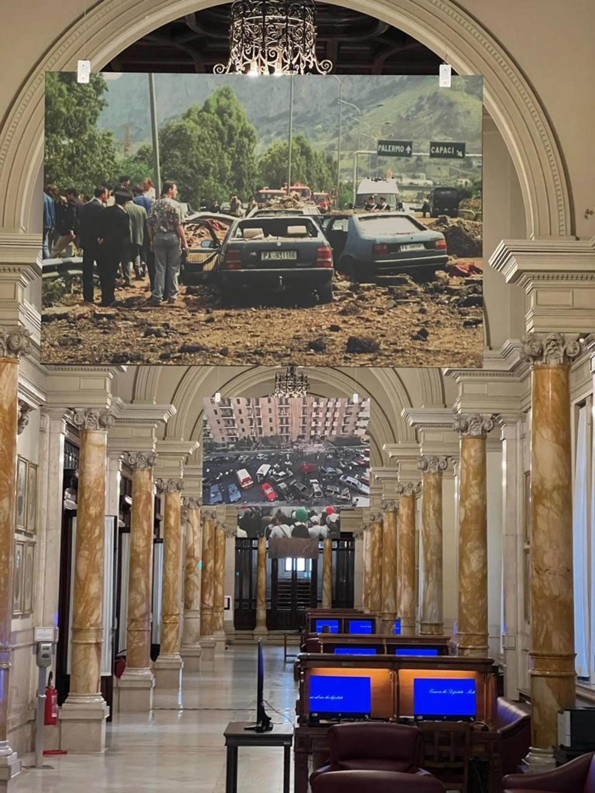 "A testa alta" mostra Montecitorio Falcone Borsellino stragi Camera Anzaldi