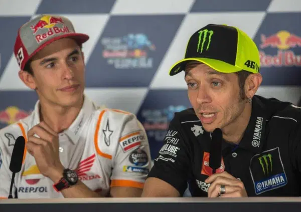 L'ossessione di essere come Valentino Rossi: Marc Marquez spiega tutto. E si prende anche un'altra responsabilit&agrave;... 