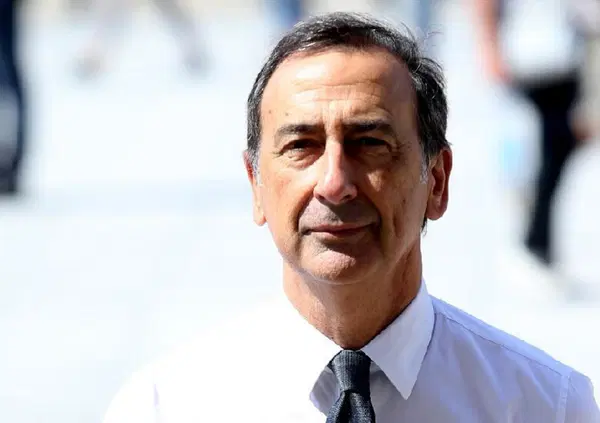 Sala spegne Milano: contro il caro energia strade meno illuminate, smart working e sui mezzi&hellip;