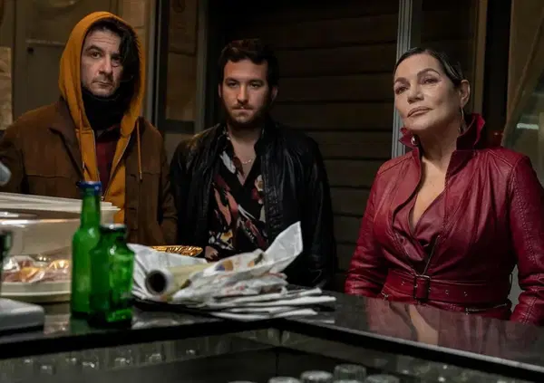 La cura &egrave; un film che non cura perch&eacute; vittima di pessimo tempismo (l&rsquo;aumento di contagi Covid)