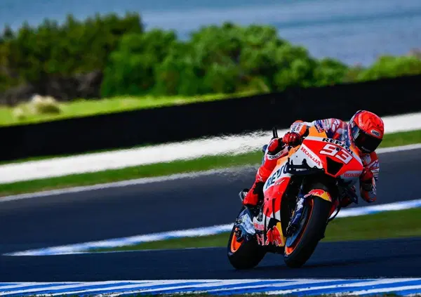 Ok, Marc Marquez &egrave; tornato e ha fatto pure il Valentino Rossi: al potere la fantasia!