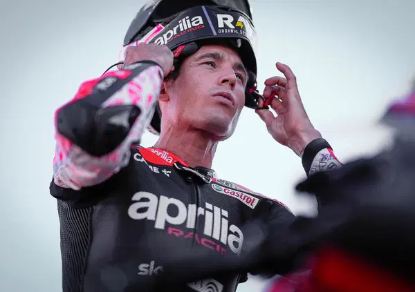 Aleix Espargar&ograve; cede alla rabbia. Ma cos&igrave; &egrave; ingiusto!