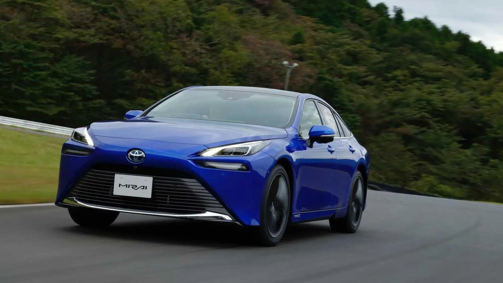 Toyota Mirai a idrogeno