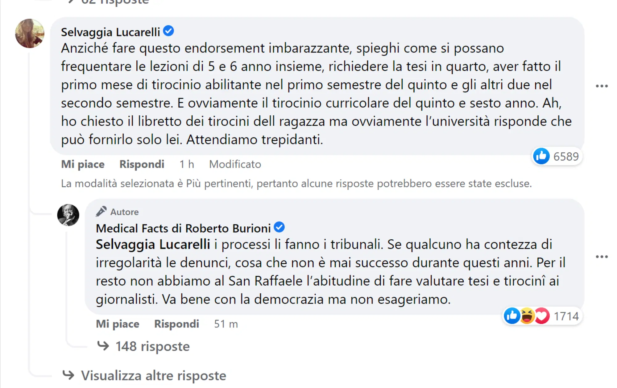 Il commento di Selvaggia Lucarelli e la risposta di Roberto Burioni