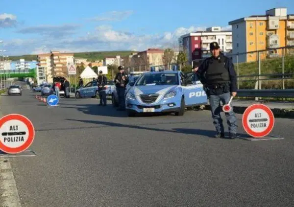 Senza patente e assicurazione, ma la giustificazione &egrave; clamorosa: "Lo faccio da 30 anni"
