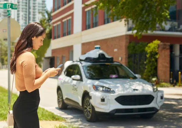 Fallisce Argo AI. &Egrave; la fine delle auto a guida autonoma?