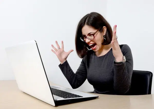 Ma davvero ora conviene aprire la partita Iva? Ecco come la Manovra &ldquo;regala&rdquo; soldi ai professionisti a reddito alto