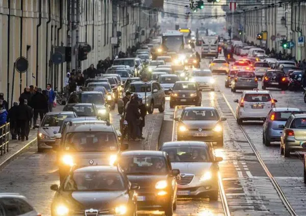 Blocco del traffico a Roma: ecco quali auto non potranno circolare nella nuova fascia verde