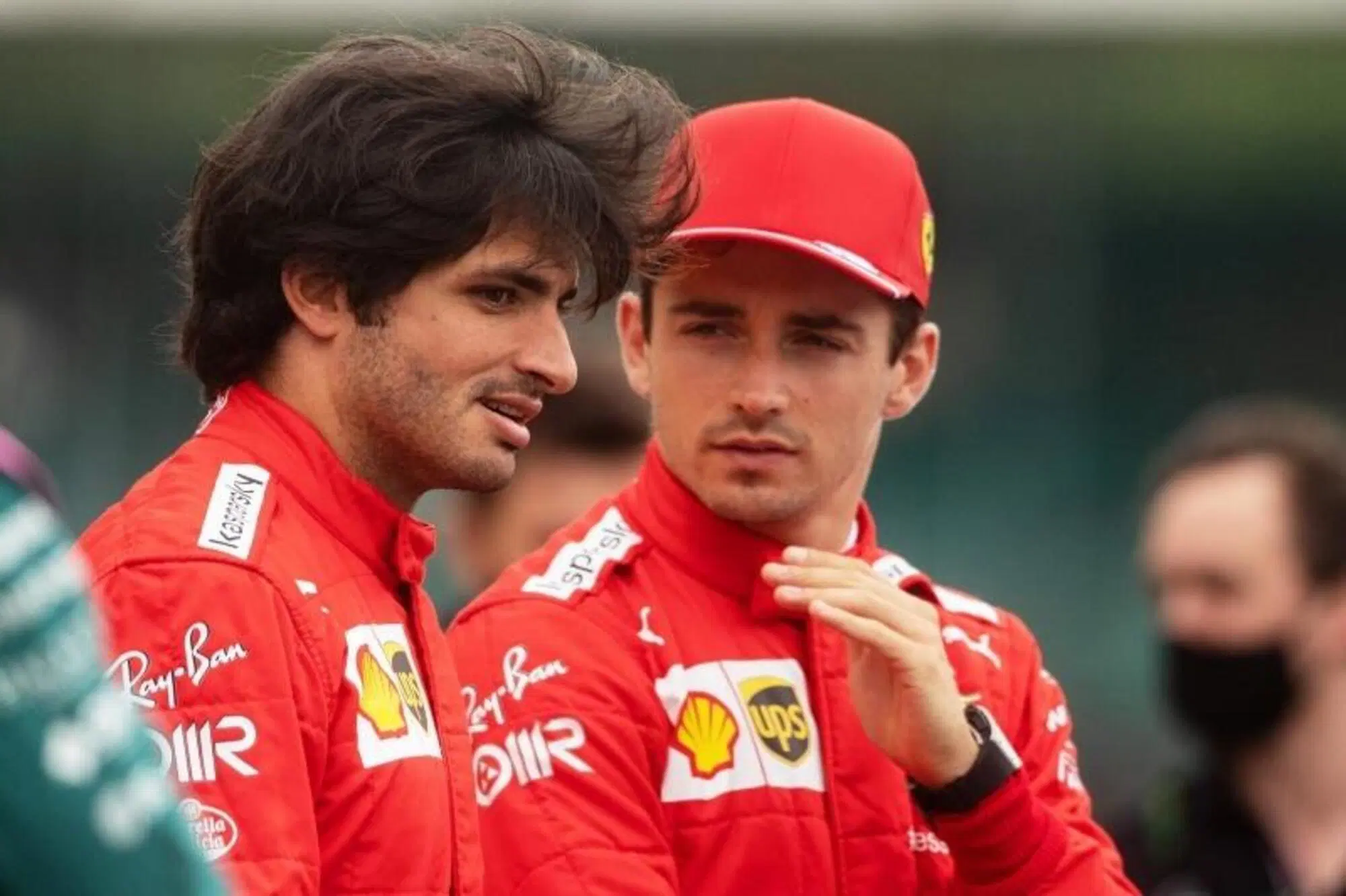 Carlos Sainz e Charles Leclerc