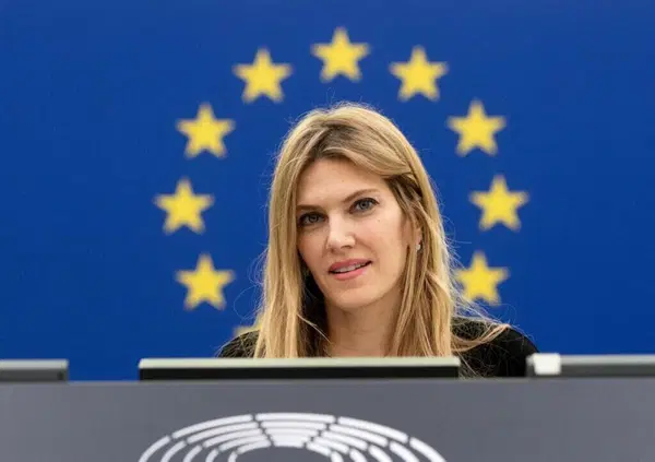 Qatargate, caso Soumahoro e superiorit&agrave; della sinistra, Francesco Borgonovo: &ldquo;Persa la morale &egrave; rimasta una caricatura: il moralismo&rdquo; 