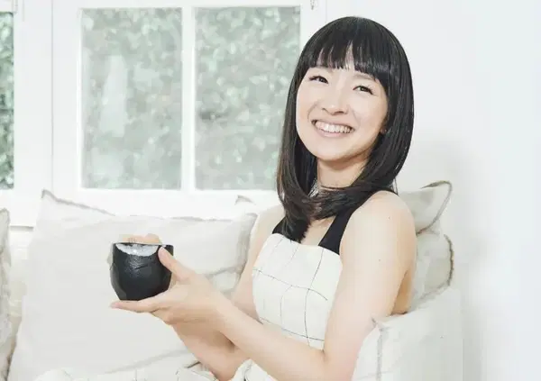 Marie Kondo rinuncia all'ordine: &egrave; stato bello farvi prendere per il cul*? 