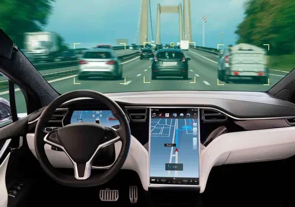 Con l'auto a guida autonoma inquineremo di pi&ugrave; e in meno tempo. I dati sono spaventosi