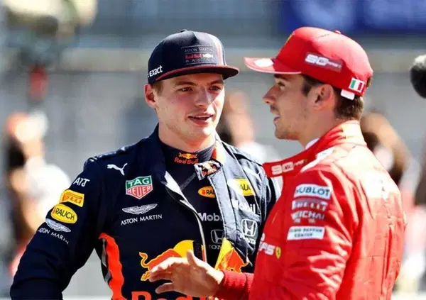 Verstappen fa il verso a Leclerc e alla FIA: "Sanzione budget cap? Meglio penalizzati che..."