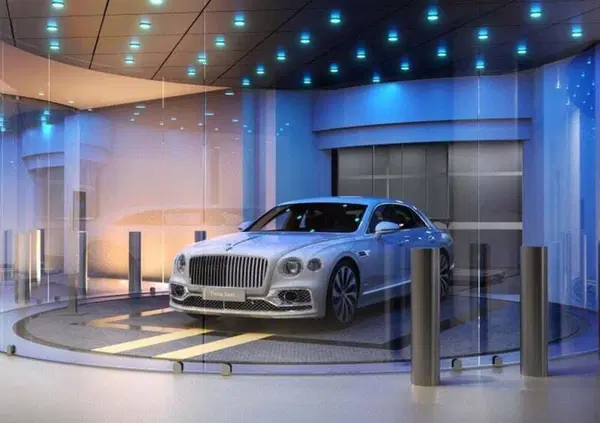 Bentley Motors presenta il suo enorme grattacielo, dove gli ascensori ti portano l&rsquo;auto fino alla porta
