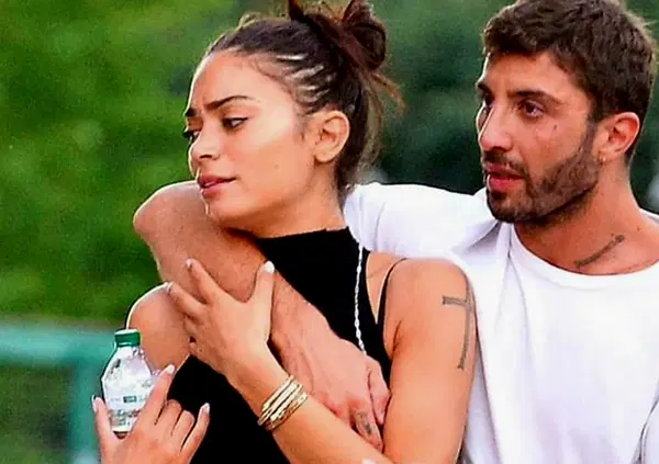 Andrea Iannone &eacute; il fantasma dell'Ariston: dopo Belen consola anche Elodie (chiamalo scemo!)