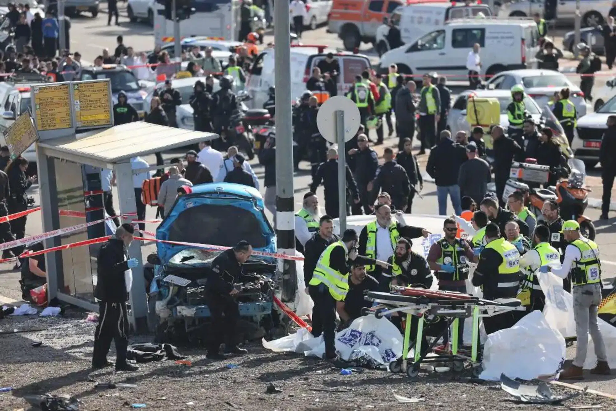L'attentato a Gerusalemme alla fermata del bus