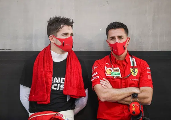 Andrea Ferrari racconta la preparazione fisica in Formula 1: tutto quello che c'&egrave; dietro al corpo (e alla mente) di un pilota, spiegato dal preparatore di Leclerc