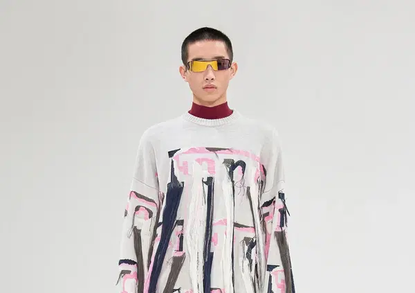 La bellezza per Ferrari &egrave; in movimento: la nuova idea di stile nella collezione di Ferrari Style per la fall-winter 2023/24