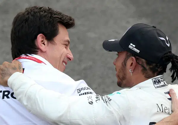 Horner attacca Wolff e pensa un addio di Hamilton: "Sarebbe una mer*a"