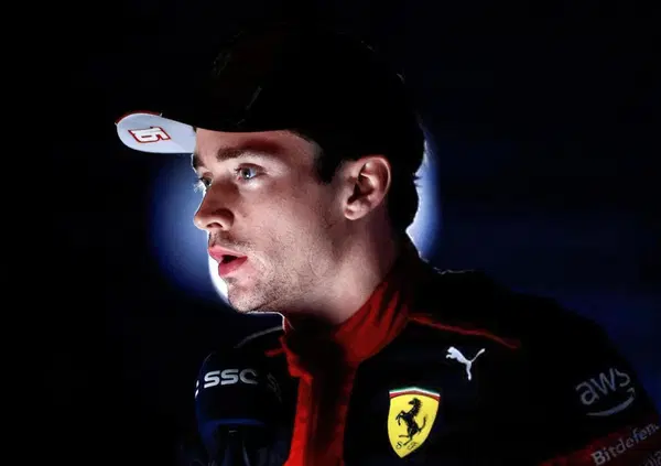 Charles Leclerc dopo il KO in Bahrain pensa alla superiorit&agrave; della Red Bull: "Hanno trovato qualcosa" 