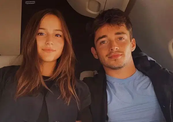 L'ex di Leclerc nella polemica: "tifa" Verstappen e poi tranquillizza tutti con un asino al posto del Cavallino Rampante 