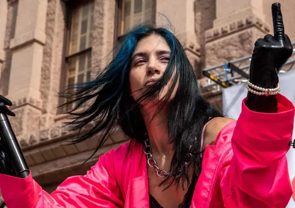 &ldquo;Per essere femministi occorre avere la fi*a&rdquo;. Ma chi ce l'ha ancora in Italia?