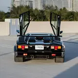 Rod Stewart: all’asta la sua Lamborghini Countach. È quasi nuova 2