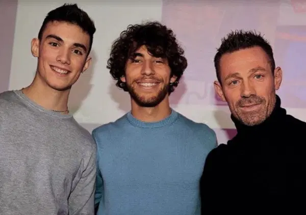 Sedici anni e vittoria all&rsquo;esordio! Abbiamo intervistato Mattia, il "cocco&rdquo; di Enea Bastianini&hellip;