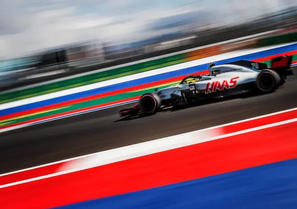 Shock Haas: affari con l'industria bellica russa al centro di uno scandalo per la Formula 1