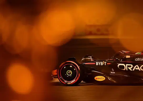 Nella stanza delle statistiche del "mago" Michele Merlino: l'intervista al genio dei numeri del motorsport di Sky Sport