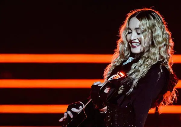 Da Mozart a Spotify, perch&eacute; (salvo eccezioni) la musica dipende dal "pacco" che ci propinano